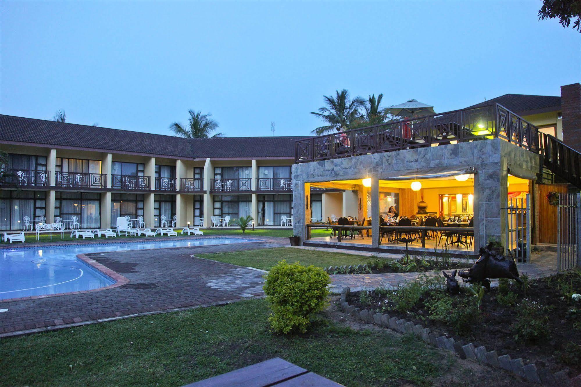 Elephant Lake Hotel Saint Lucia Estuary エクステリア 写真